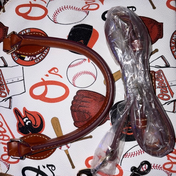 Dooney and Bourke Baltimore Orioles Zip Zip Domed Satchel Rtl $348 - Picture 10 of 12